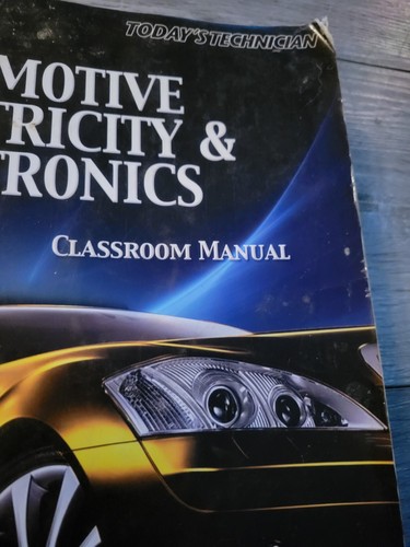 Automotive Electricity And Electronics 5th Edition Classroom Manual - Picture 2 of 3