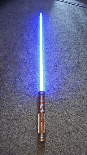 Star Wars Leia Organa Legacy Lightsaber. Disney Galaxy's Edge. - Picture 8 of 8