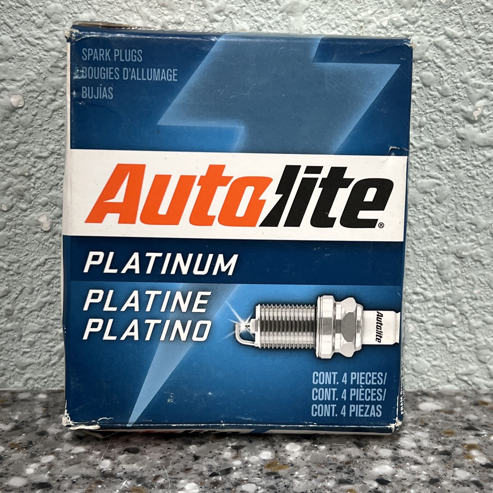 Autolite AP24 Platinum Automotive Replacement Spark Plug PACK OF 4 PCS NEW