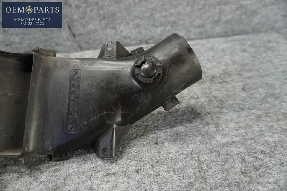 Conducto de admisión de aire del motor lateral derecho Mercedes W126 560 Sel 420 Sel 400 SE OEM Foto 3 de 4