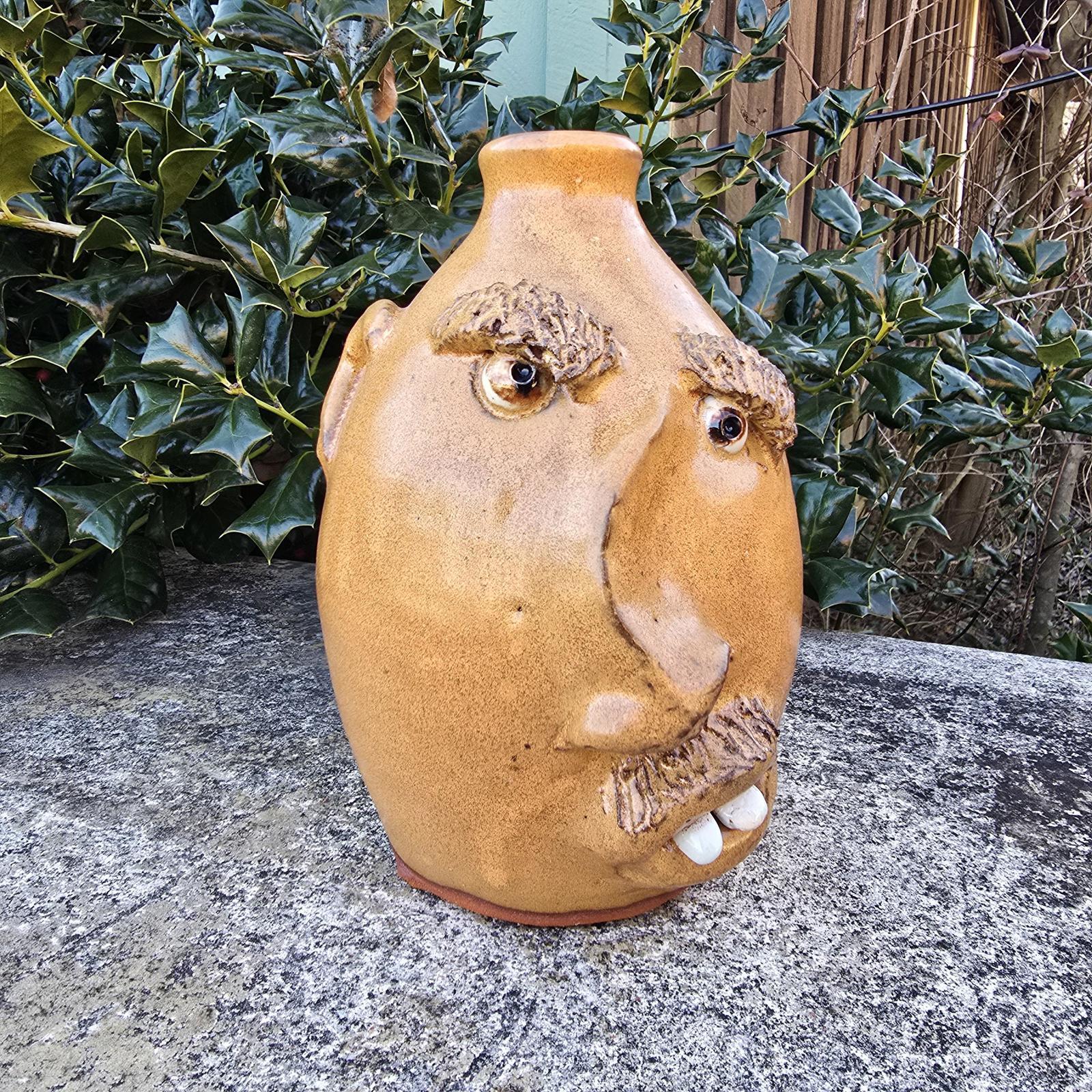 Picture 2 of 7