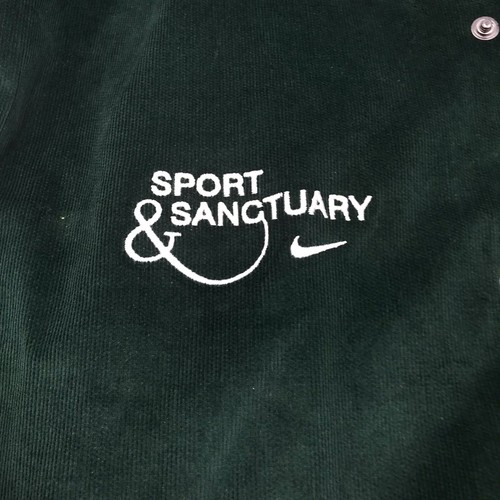 Chaqueta universitaria Nike Sport Sanctuary verde Wellness Dept. FB9972-397 para hombre talla 2XL - Imagen 2 de 7