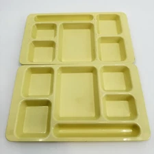 Cambro Plastic Yellow Food Trays 1596PW 6 Compartment Pair Camp Picnic 