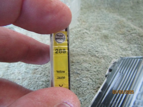 EPSON 288 200 4pk DURABrite Ultra Black XL /Yellow Ink Standard Capacity - Picture 5 of 6