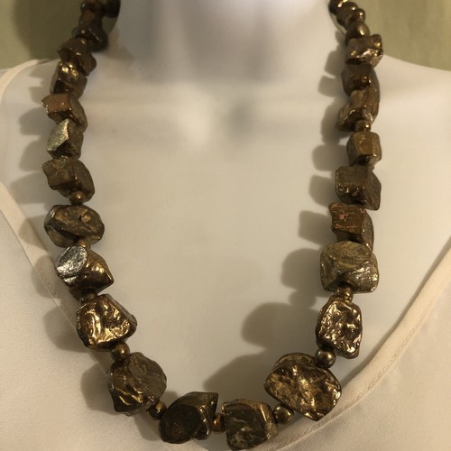 Gold Tone Chunk Rock Bead Statement Necklace Sheperds Hook Clasp Gold Bead Rock - Picture 3 of 9