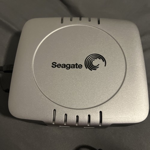 Seagate 9W2063-560 Back up 120GB HD 3.5” USB 2.0, Working - Picture 1 of 4