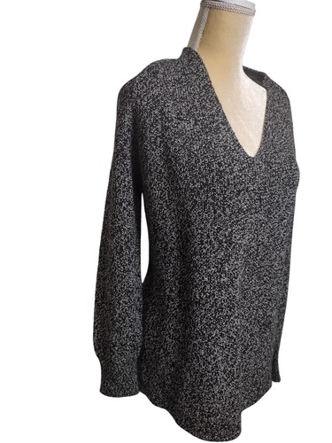 Athleta Gray Sweater V- Neck Knit Pullover SweatShirt Top Size Small - Picture 14 of 14