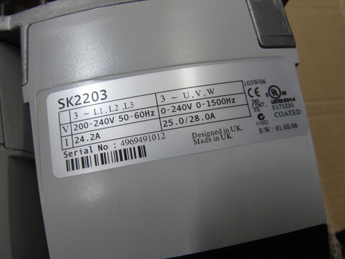 VFD SK2203 Control Techniques 10HP 200-240V 3ph /0-240v 3ph - Picture 2 of 3