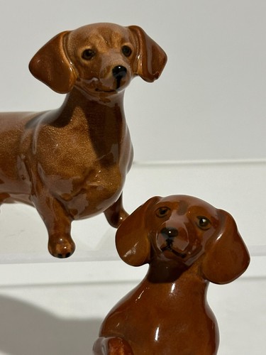 Beswick Tan Dachshunds Seated & Begging Models 1460 & 1461 Gloss - Picture 3 of 10