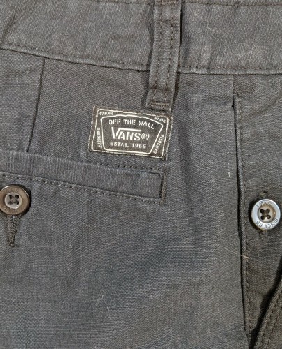 Vans Chino fast kniehohe schwarze Shorts, Jungen Größe 18 (Herren 29-30) siehe Bilder. - Bild 12 von 12