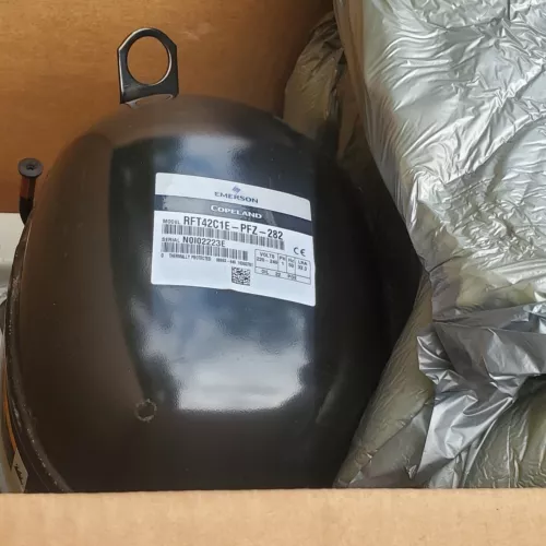Emerson / Copeland ¾HP 230 VAC Low Temp Refrigerant Compressor RFT42C1E-PFZ-282 