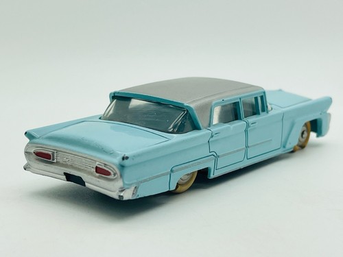 DINKY TOYS 532 LINCOLN Premiere Bleu clait toit argent 1.43 - Foto 2 di 6
