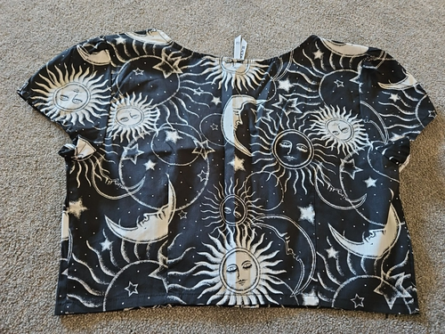 Dangerfield Black Friday Womens Black & White Cropped Shirt Size 12 - Picture 9 of 9