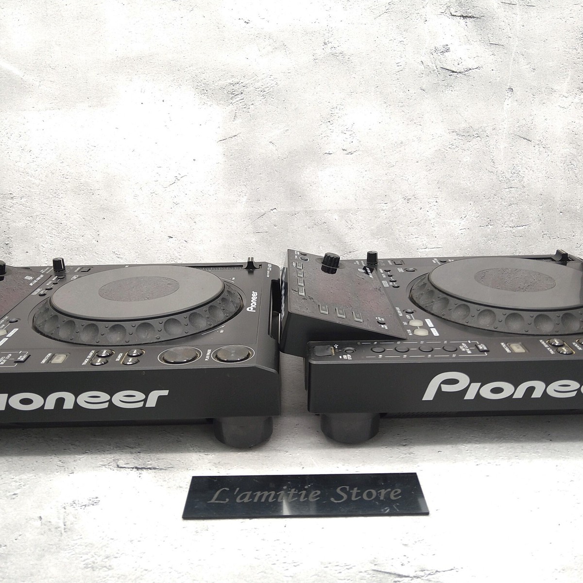 Pair 2x Pioneer CDJ-900 Professional DJ Multi Player Digital