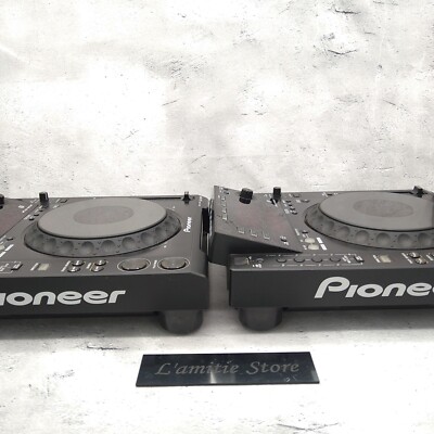 Pair 2x Pioneer CDJ-900 Professional DJ Multi Player Digital