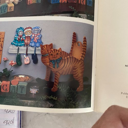 Country ABS by Georgia Feazle & Lynn Hallett 1992 40-Painting Projects Book - Picture 7 of 14