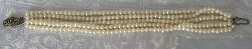 Bracciale in perle con chiusura in filigrana d'argento - AUTENTICO ed elegante - Foto 10 di 12