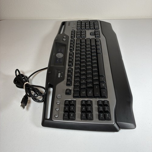Logitech G11 Gaming Keyboard - Blue Backlit Keys, Programmable G-Keys, Wired USB - Picture 9 of 14