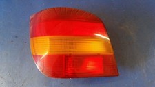FORD FIESTA III (GFJ) Rückleuchte links mit Lampenträger 89FG13A603AA