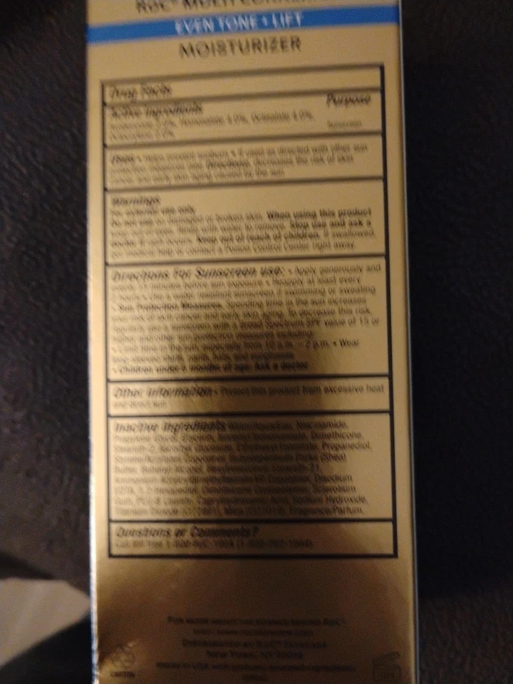 RoC Multi Correxion Even Tone + Lift Moisturizer SPF 30 - 1.7 fl oz  6/2027 - Image 2 of 2