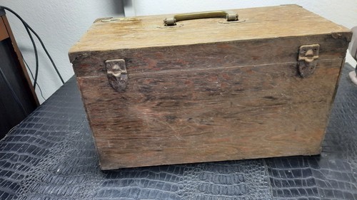 Vintage Semco Tackle Box mit Schnur Reeks und Ködern - Bild 19 von 20
