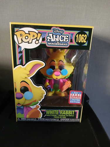 Funko Pop! Disney Alice in Wonderland Blacklight White Rabbit #1062 + PROTECTOR - Picture 1 of 6