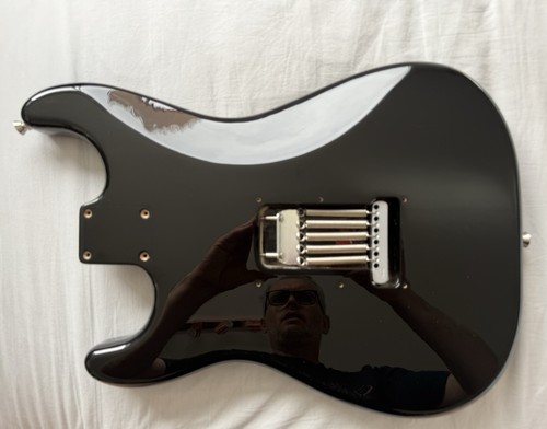 2007 Mexico Fender Stratocaster Guitar Body + Fender: Bridge, Tremelo+Arm & Jack - Picture 7 of 18
