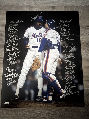 1986 New York Mets WS Team Signed Auto 31 Sigs 16x20 Photo JSA Certified