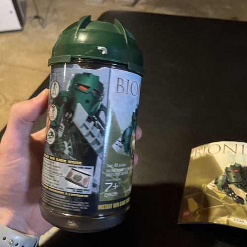 2004 Lego Bionicle Toa Matau Set #8605 appears Complete With Manual canister - Picture 5 of 12