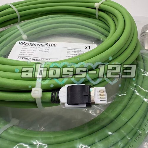 Schneider VW3M8102R100 Encoder Cable#1pcs New In Box - Picture 2 of 5