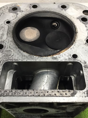 Cub Cadet RZT 17 Briggs & Stratton Intek 31F777 Cylinder Head BS-698147 READ - Picture 11 of 15
