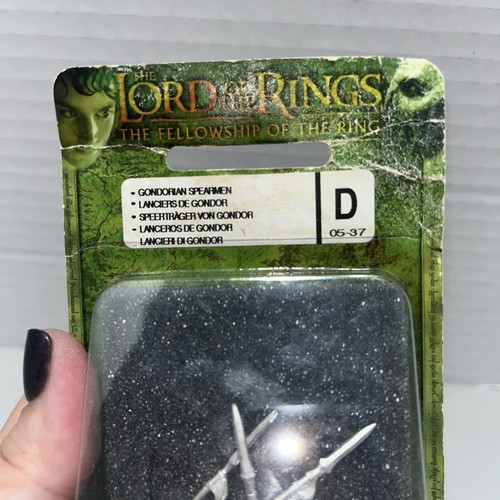 Games Workshop LOTR Gondorian Spearmen D 05-37 METAL Fellowship of the Ring NEW - Picture 4 of 4