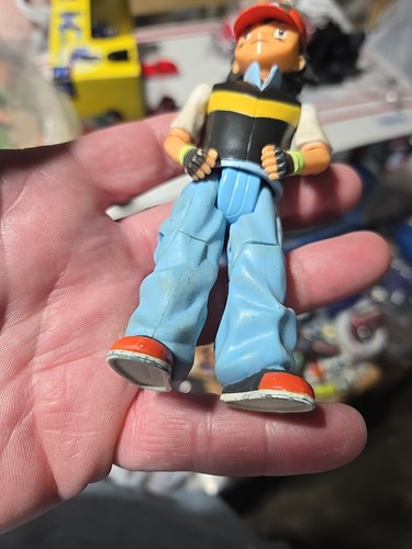 Vtg 2007 Jakks Pacific Nintendo Pokémon 5” Ash Ketchum Action Figure - Picture 11 of 12