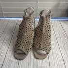 Picture 4 of 9