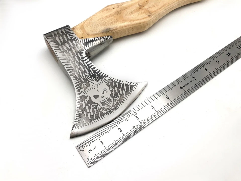 HACHA VIKINGA TOMAHAWK DE CAZA PERSONALIZADA EMPUÑADURA DE MADERA Y FUNDA Foto 4 de 4
