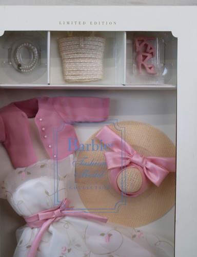 Mattel BFMC Silkstone Barbie "Garden Party" MPN: 26933 NRFB 2000 modello moda - Foto 2 di 7