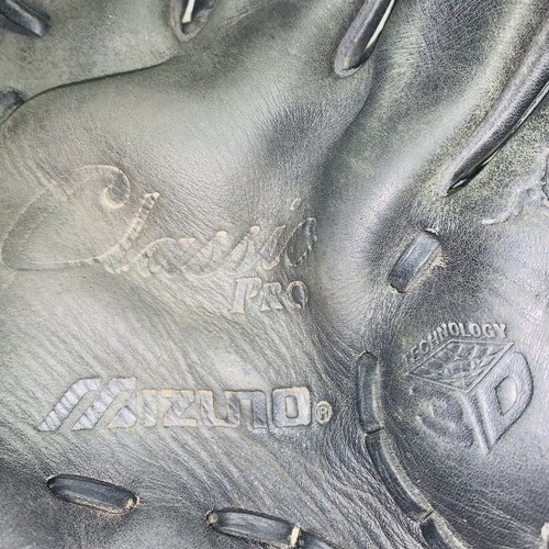 Mizuno Classic Pro Soft GCP17 3D Technology Gold label 12" RHT OF Baseball Glove - Picture 5 of 10