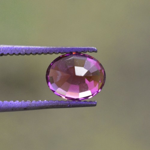 Espinela natural impecable de Sri Lanka rosa púrpura de 1,15 quilates forma ovalada - Imagen 5 de 5
