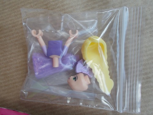 LEGO DISNEY PRINCESS FOIL PACKS RAPUNZEL DRESSING TABLE BELLE CARRIAGE KITCH NEW - Picture 18 of 24