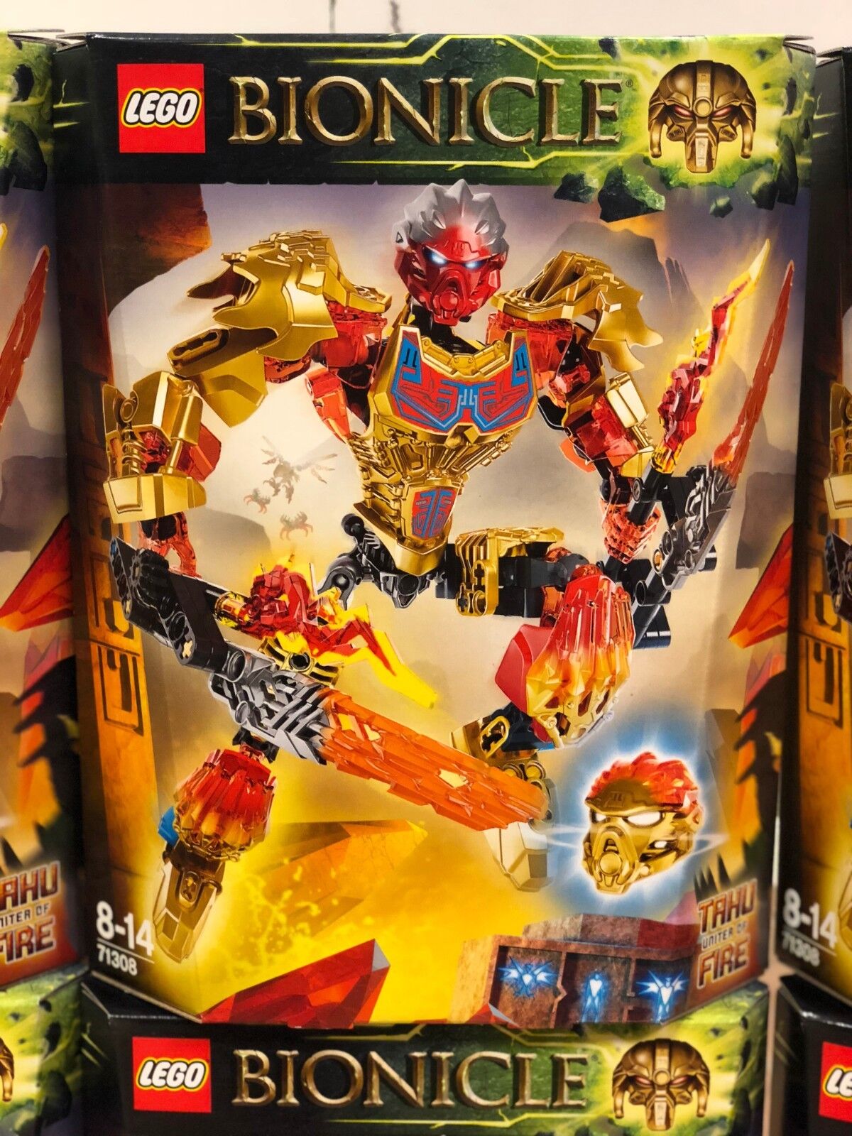New and sealed Lego Bionicle Bionicle Bionicle Tahu uniter of fire 71308 e49120 New and sealed Lego Bionicle Bionicle Bionicle Tahu uniter of fire 71308 e49120