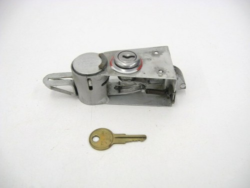 Aft Baggage Compartment Door Latch - Piper Aztec - PN: 14636-00 - Lot # C568 - Bild 1 von 8