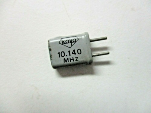 Koyo Radio Crystal 10.140 MHz 1mm / 0.04in X 6mm long X 5mm Spaced Leads Vintage