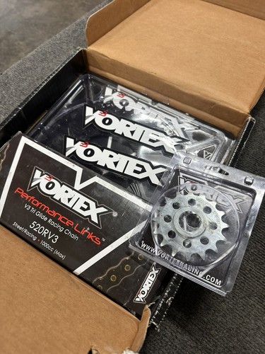 VORTEX SPROCKET/CHAIN KIT STL/ALU 16/45T BLK RX3 520-116L BLK - Picture 6 of 9
