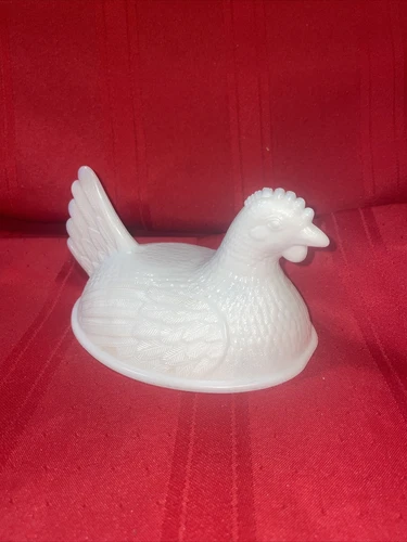 Vintage Indiana White Milk Glass Beaded Chicken Hen Cover / Lid For Dish