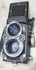 Rolleiflex 2.8D Model with Scheider Xenotar.