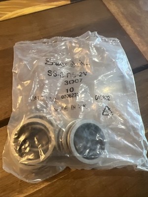 10-Pack Swagelok SS-8-RS-2V