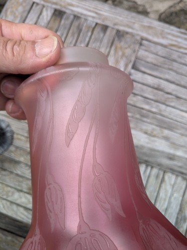 Grande tulipe de lampe à pétrole dégagé à l'acide dégradé rose motif floral 1900 - Photo 5/13