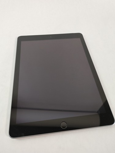 Apple iPad 5th Gen A1823 32 GB iOS 16.7.11 Space Gray Tablet - Picture 2 of 6