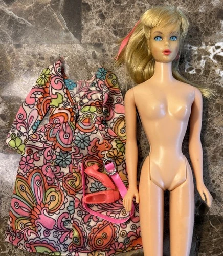 Mattel 1967 Barbie Standard Fashion Doll Vintage & Outfit