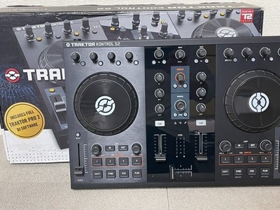 Native Instruments Traktor Kontrol S2 MK1 DJ Controller 2-Kanal mit Adapter